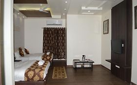 Hotel The Grand Rajwada